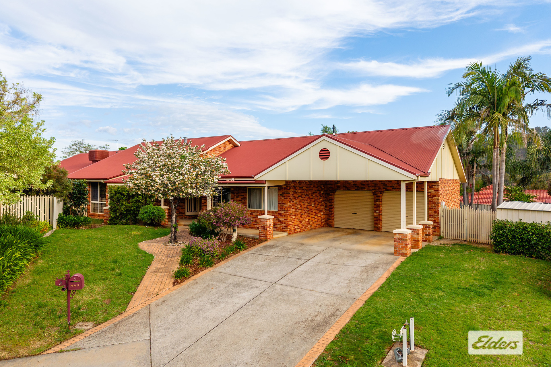 8 EAGLE CT, WEST WODONGA VIC 3690, 0 Kuwarto, 0 Banyo, House