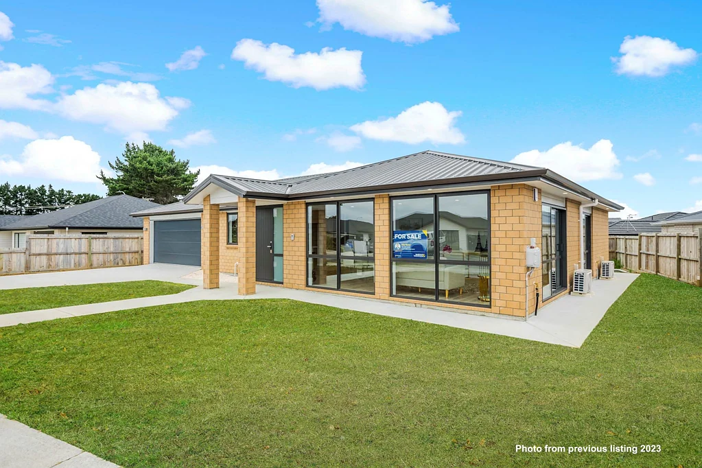Glenbrook 4房  GRAB A STEAL – SELLING BELOW CV!