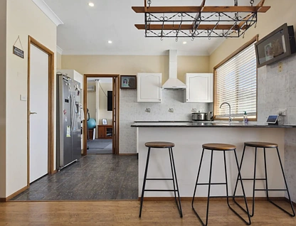 208 Run-O-Waters Drive, Goulburn, South Coast, 4房, 2浴, House