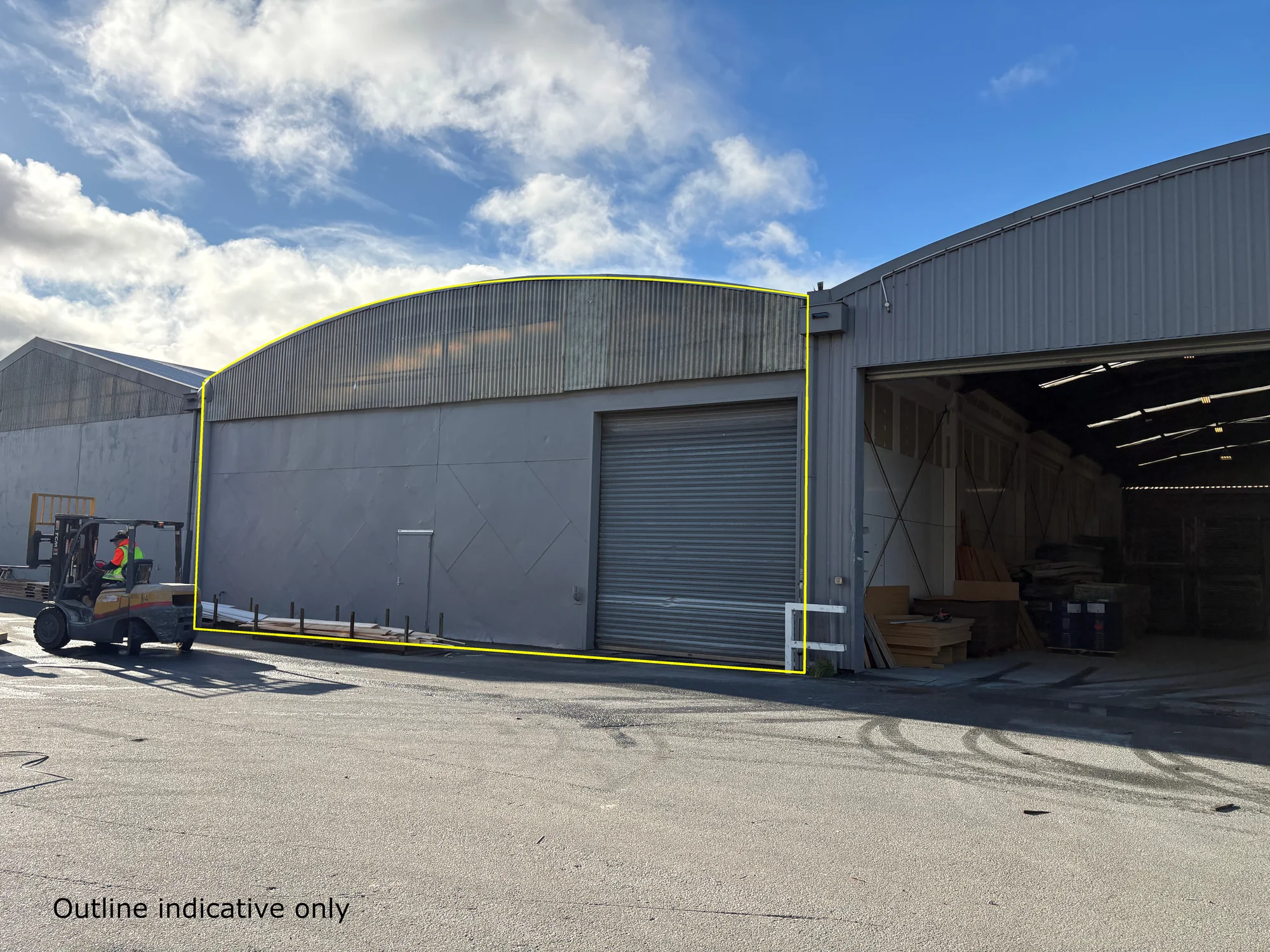 Hornby  Great Value Industrial Warehouse in Hornby