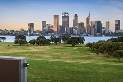 South Perth 3房  Riverside living