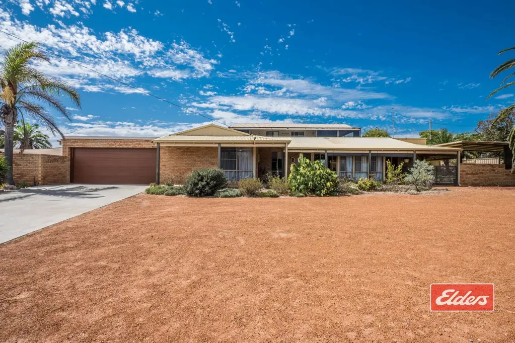2 Hendy Street, Port Denison, WA 6525