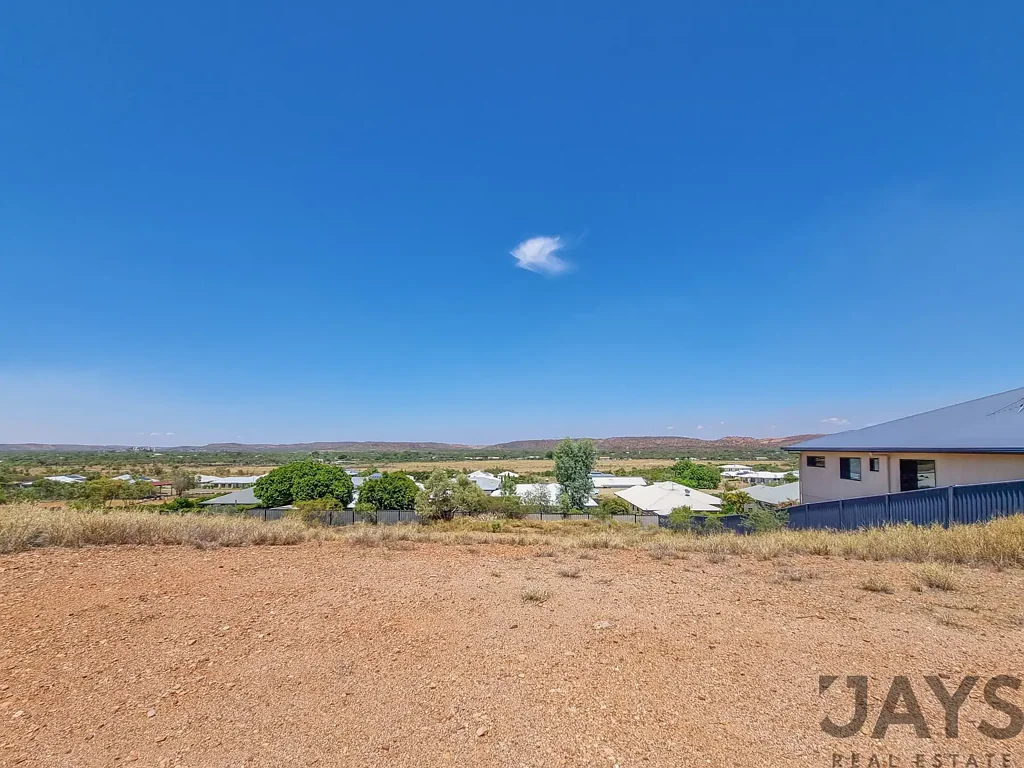 Mount Isa Healy Heights Land!