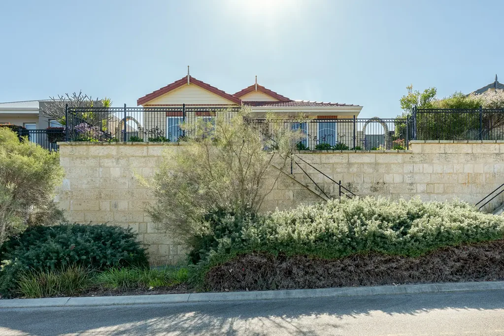 Large Family Home with great elevated position.
