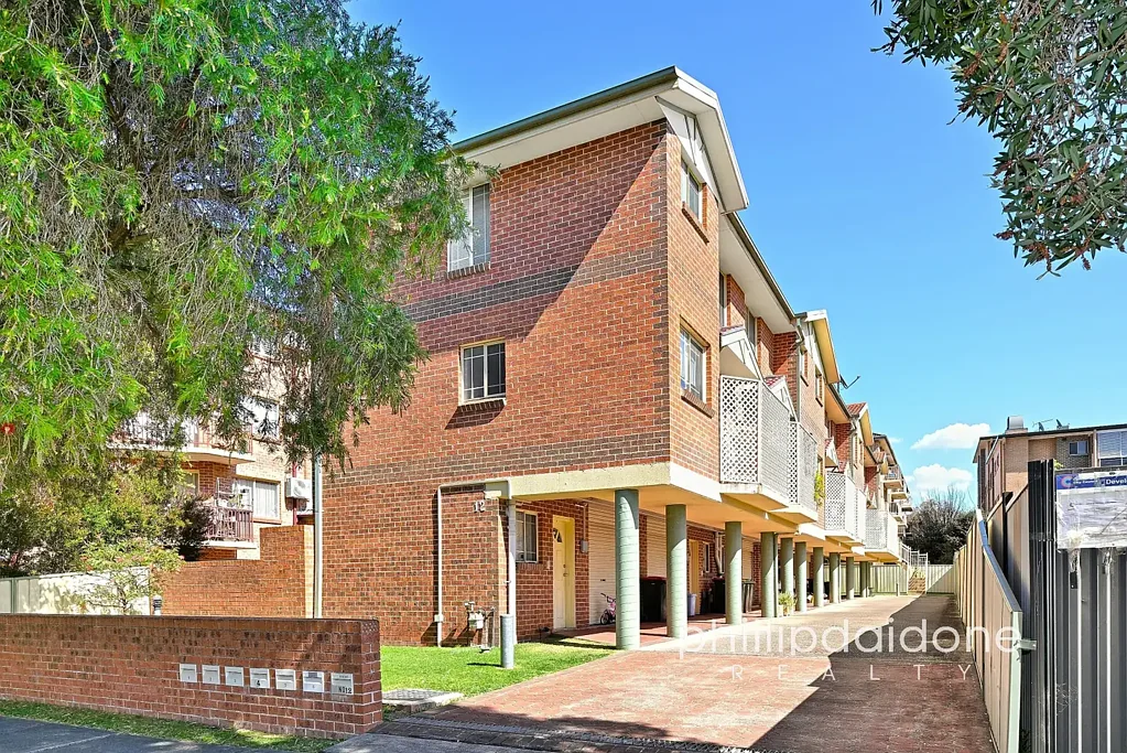Lidcombe 2બેડરૂમ A Prime Lidcombe Location with Low Strata