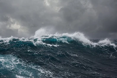 颤抖吧！降雨+巨浪+强风即将登陆，奥克兰在内，全国多地发布警报！