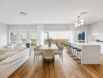 319 Great Western Highway, Emu Plains, Outer Western Sydney, 3 Bedrooms, 2 Bathrooms, Townhouse