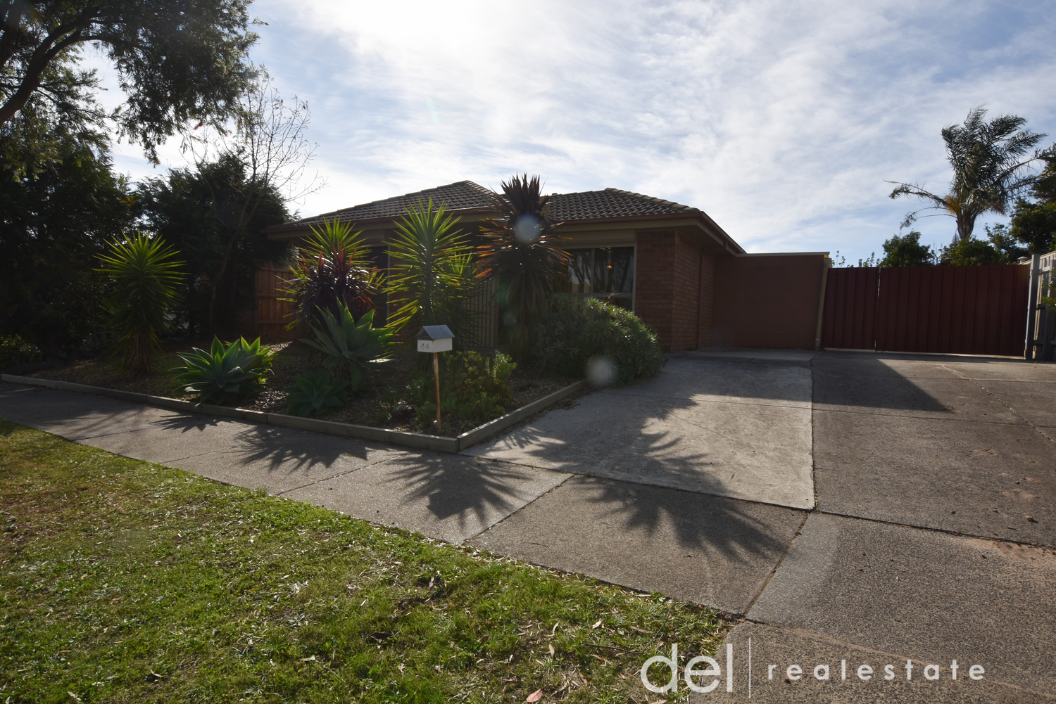 44 FRANCES CR, CRANBOURNE NORTH VIC 3977, 0 chambres, 0 salles de bain, House