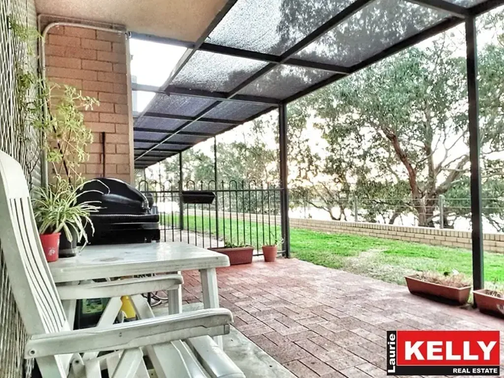1-Bedroom Apartment with Stunning Views