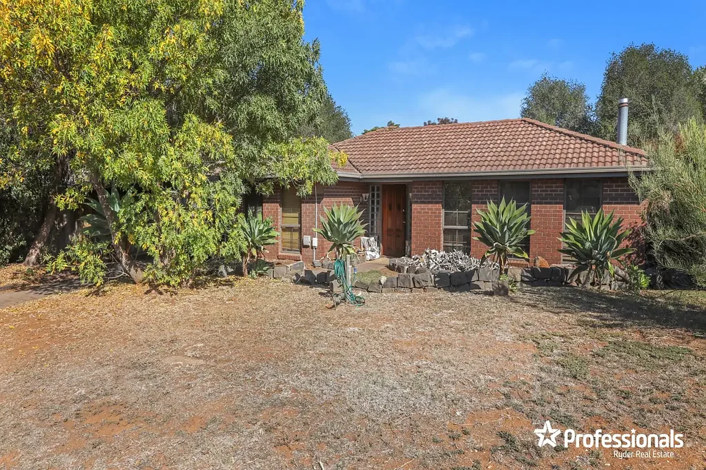 2 Worrowing Court, Kurunjang, VIC 3337