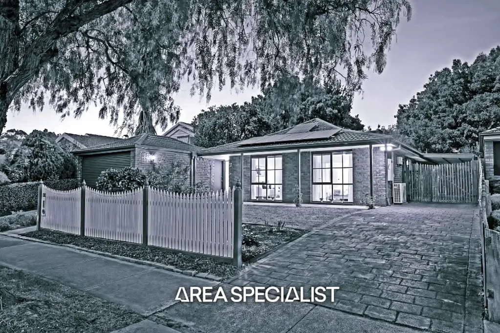 9 Hancock Drive, Ferntree Gully, VIC 3156