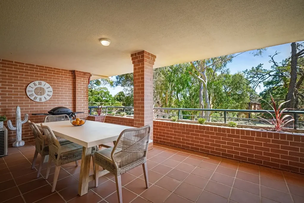 Caringbah 2कमरा Spacious & North-Facing with Park Views