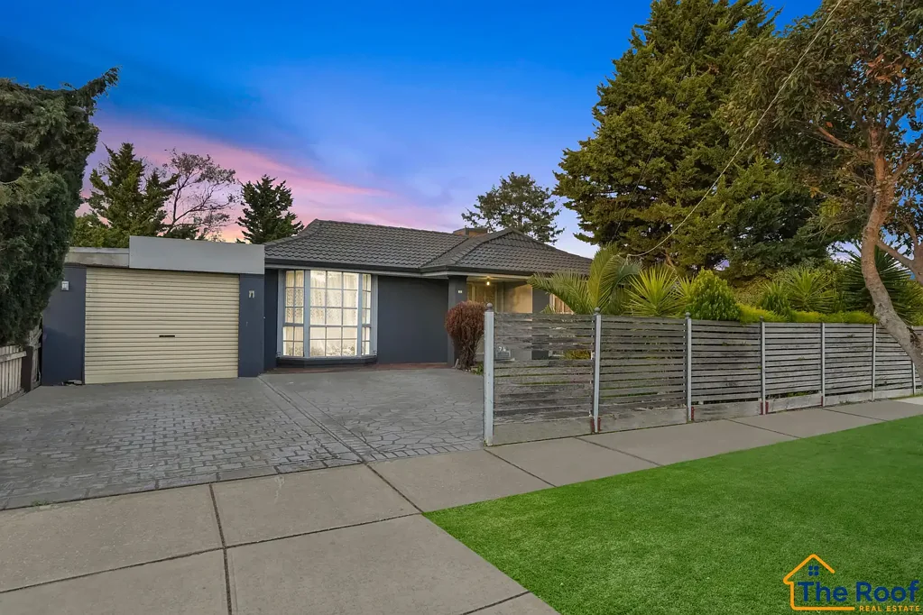 74 Silvereye Crescent, Werribee, VIC 3030