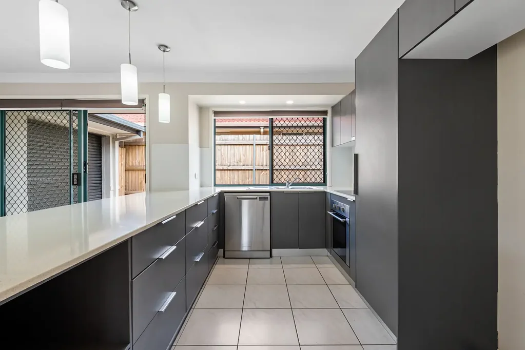 38 Drysdale Lane, Parkwood, QLD 4214