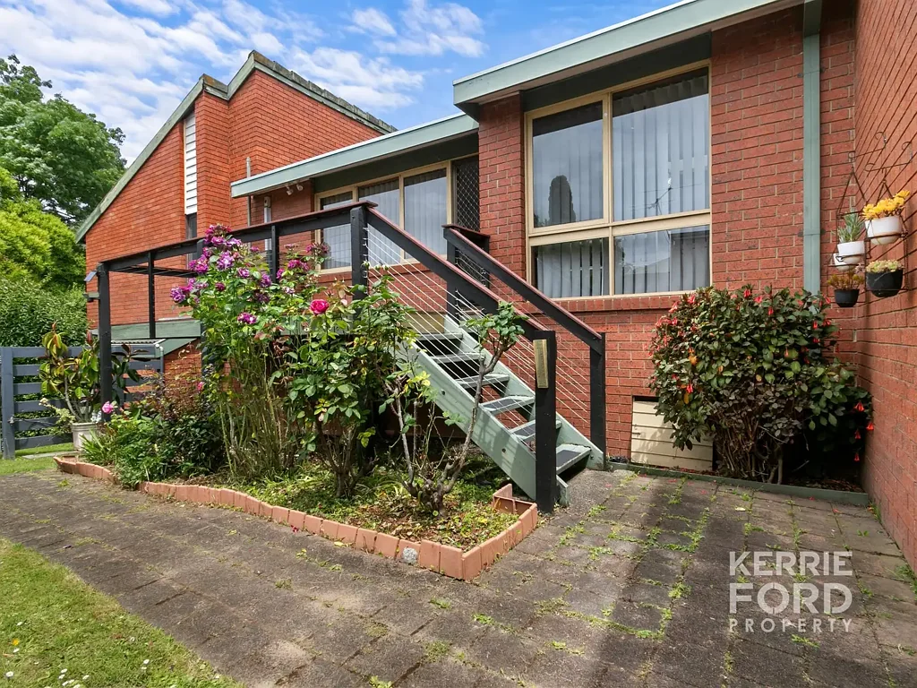 Traralgon 1房  Sought-After Downtown Location