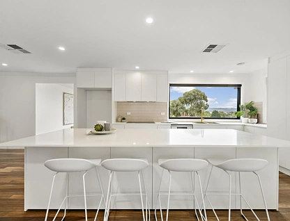 40 Halloran Drive, Jerrabomberra, NSW 2619, 4 Schlafzimmer, 3 Badezimmer, House