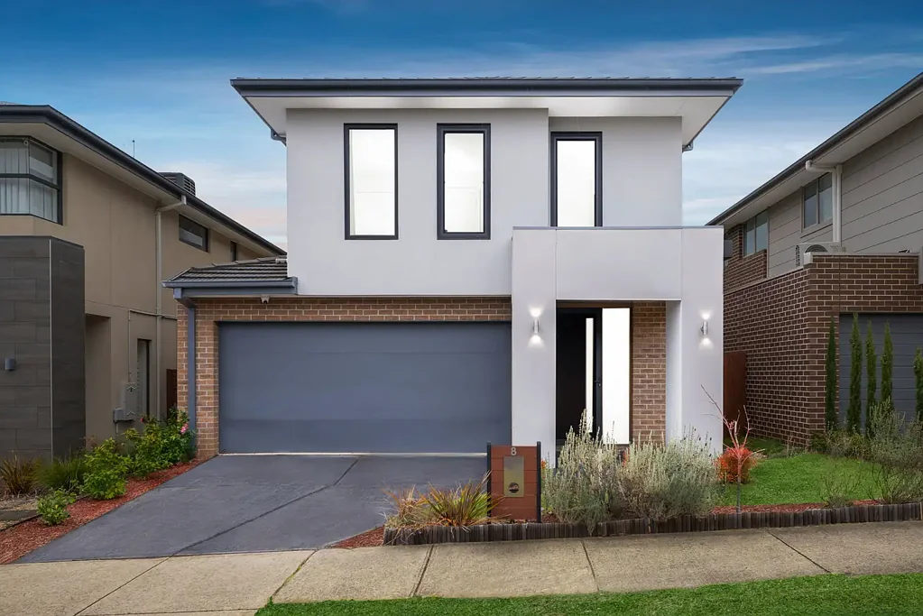 8 Elphinstone Way, Wantirna South, VIC 3152