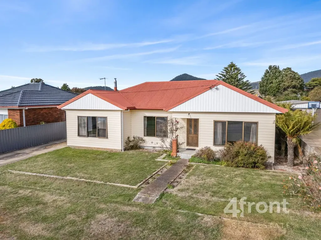 73 Pine Road, Penguin, TAS 7316
