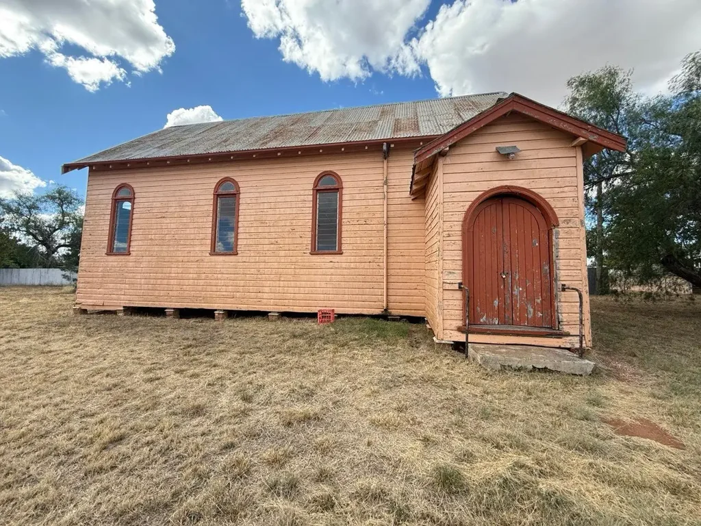 16 Kitchener Street, Tullamore, NSW 2874