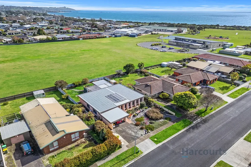 15 Leighlands Avenue, Ulverstone, TAS 7315