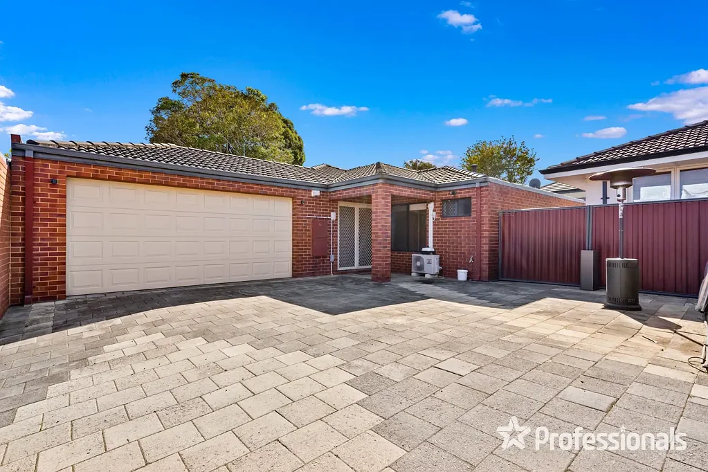 Spacious & Private 3-Bedroom Rear Villa!