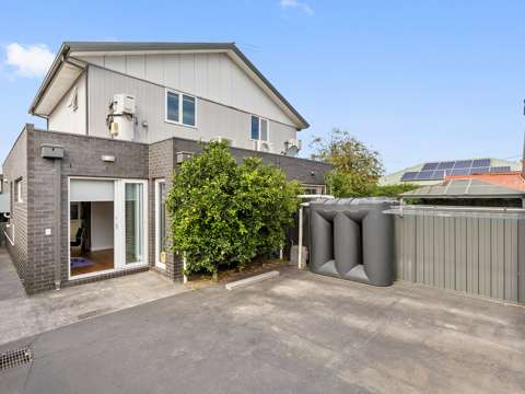 Coburg 2 Bedroom Architectural Elegance Meets Sustainable Living