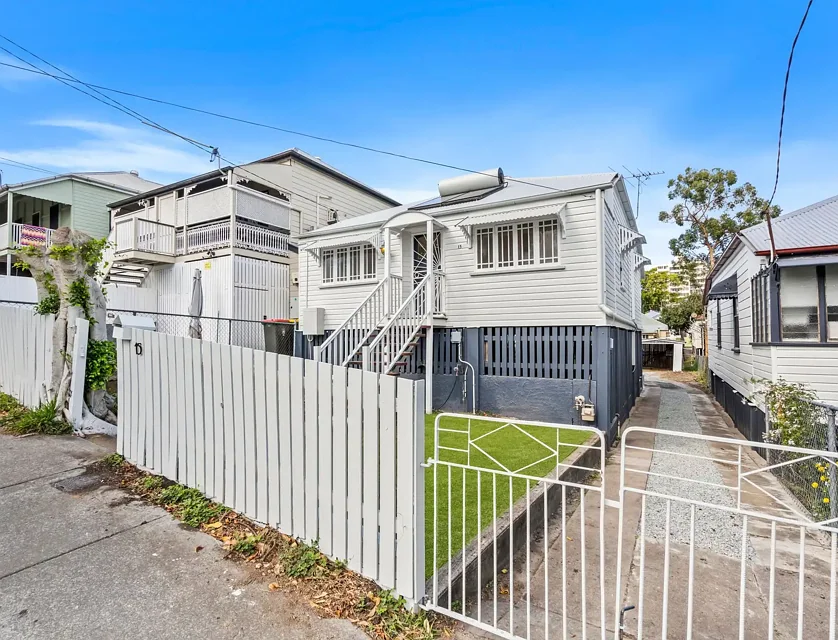 15 Bristol Street, West End, QLD 4101, 3房, 1浴, 整租独立别墅
