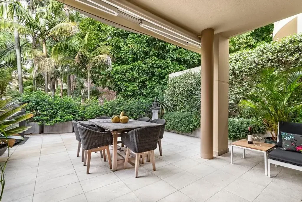 ** DEPOSIT TAKEN BY NICOLE BECKETT 0479 159 322 AND CAMERON FERRIS 0478 823 554**