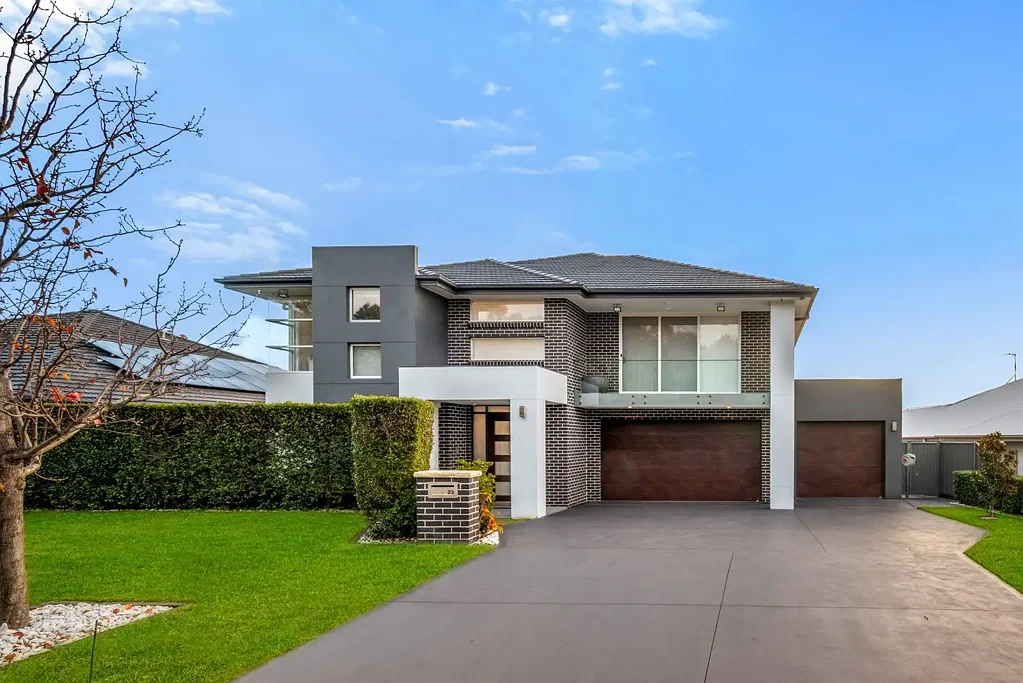 Harrington Park 5Phòng ngủ Sophisticated Living, Grand Entertaining, and Prestigious Positioning in Harrington Park