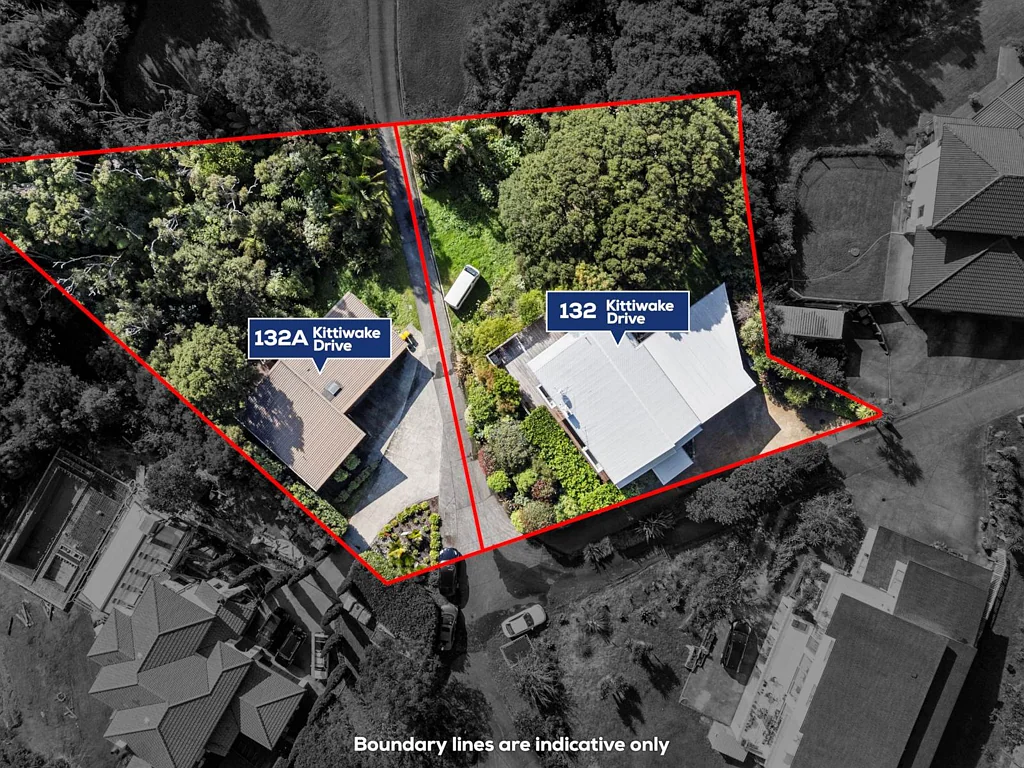 Schnapper Rock 6침실 Two Houses – One Title  Legal Home & Income