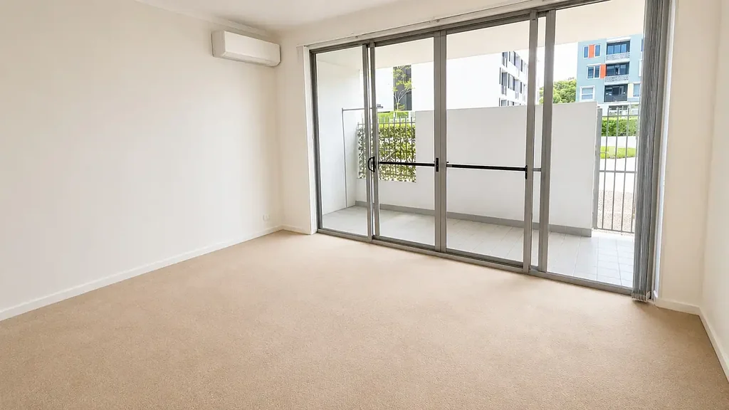 THE OASIS APARTMENTS