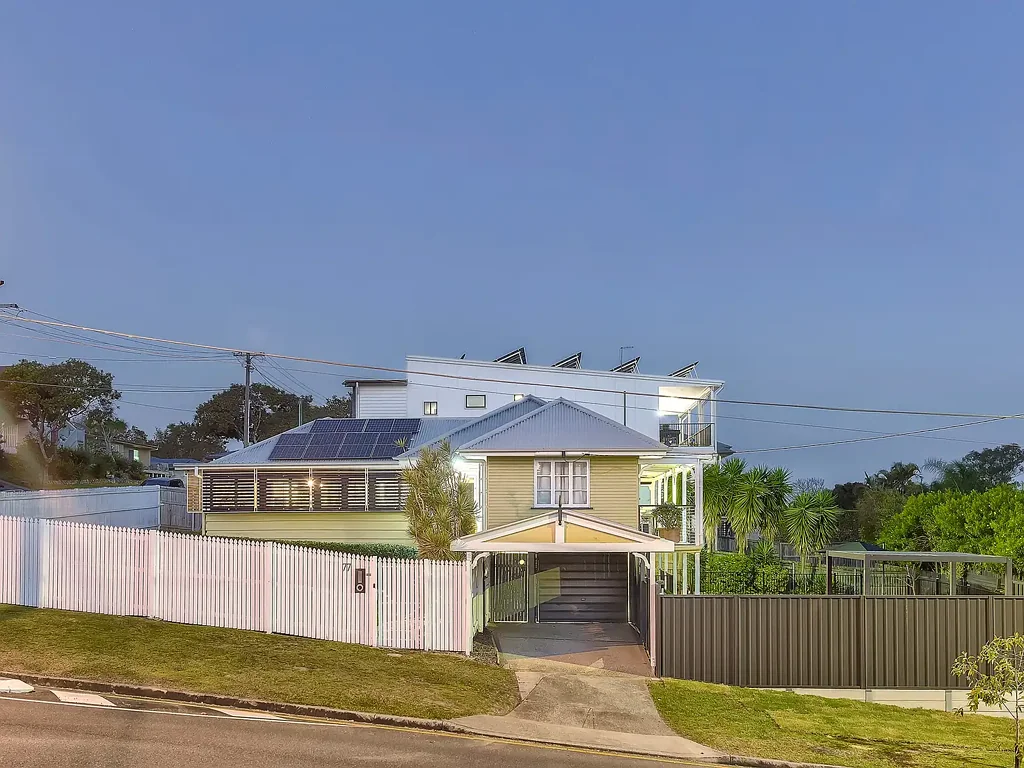 Stafford 3Moenga Elevated Character Living with City Views, Pool and 584sqm Corner Position