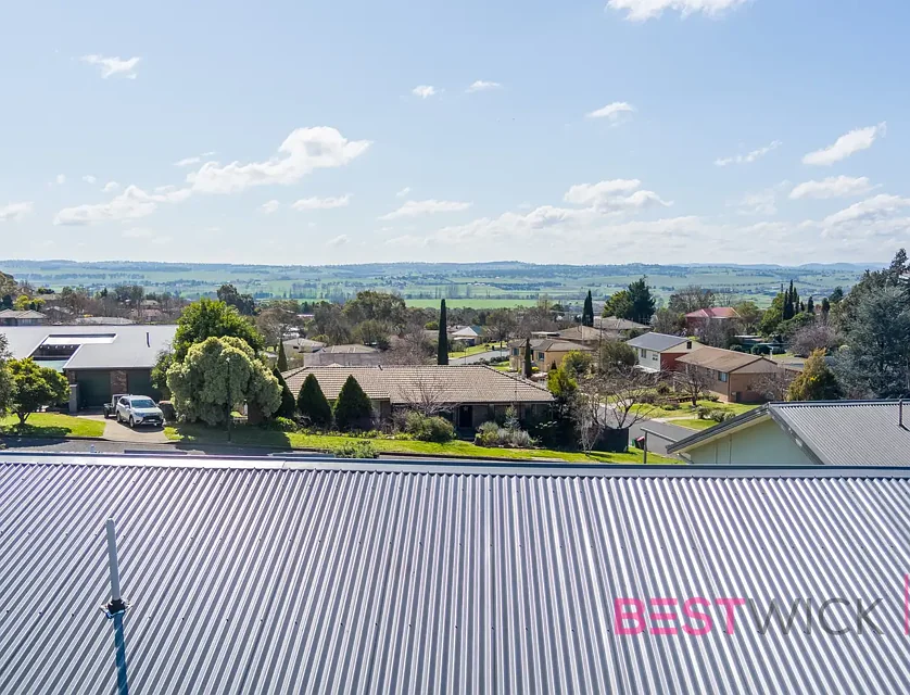 22 Casey Circuit, West Bathurst, NSW 2795, 4部屋, 2バスルーム, House