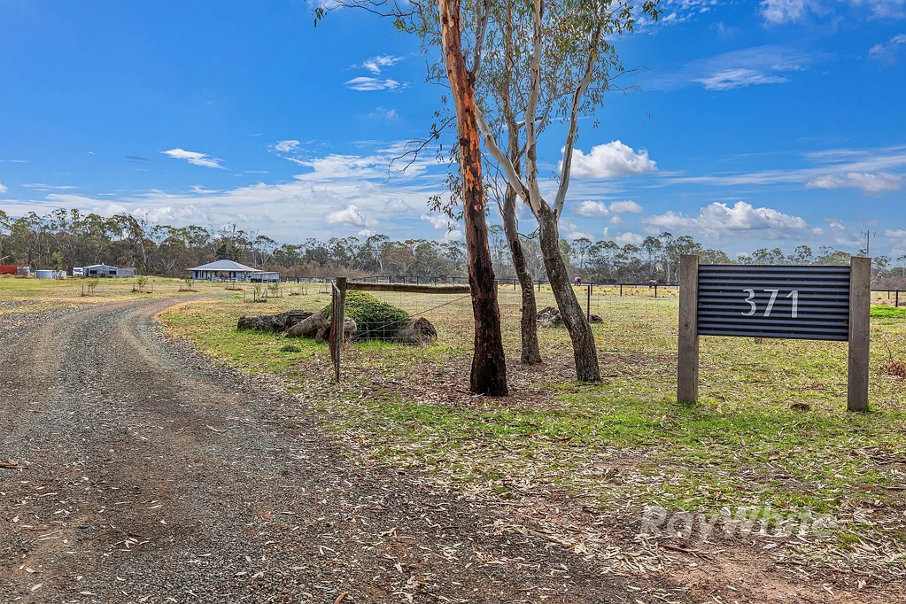 Costerfield Escape to 80 Acres of Serenity Just Minutes from Heathcote!