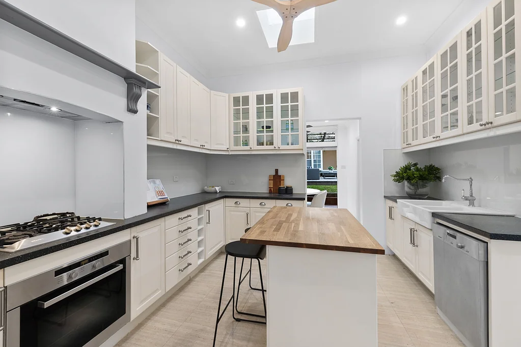 185 Lyons Road, Drummoyne, NSW 2047