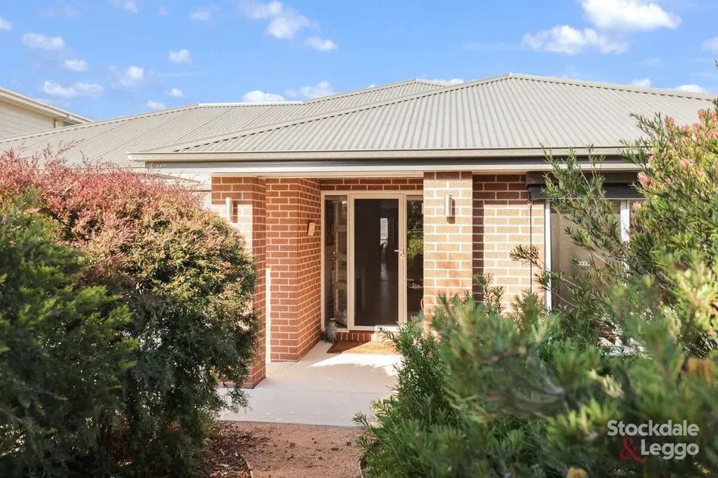 Cowes 4部屋 Exceptional family living across from the park!