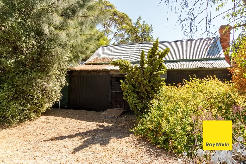 Rushworth 2 Bedroom Charming Cottage in a Prime Location