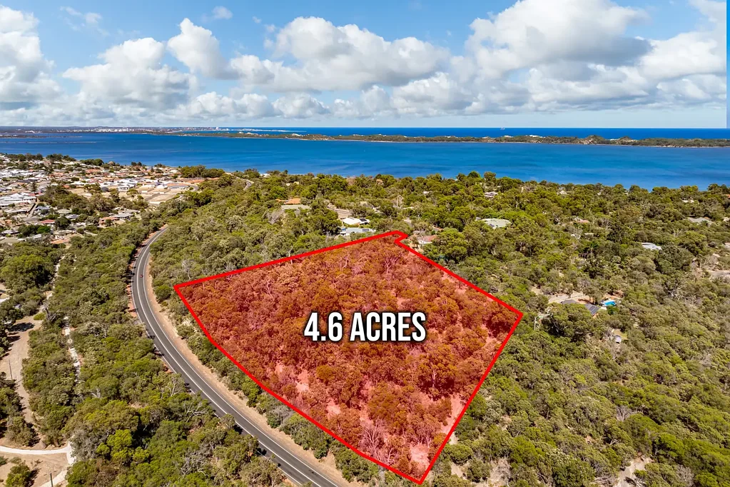 18 Shenton Close, Leschenault, WA 6233