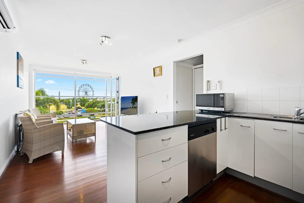 13/130 Marine Parade, Southport, QLD 4215