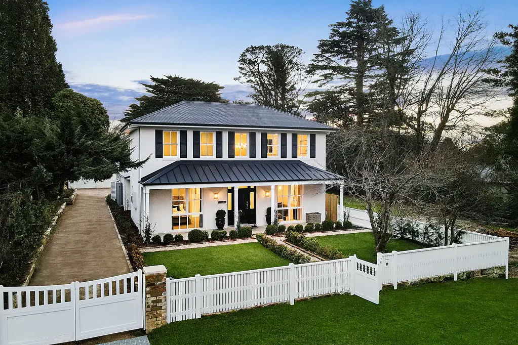 Blackheath 5ਬੈੱਡਰੂਮ 'Eltham' Luxurious residence in blue chip locale