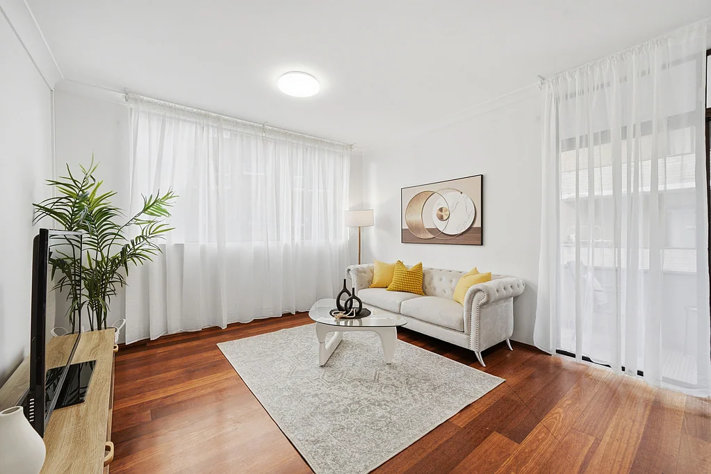 Strathfield 2 Bedroom Refreshed Full Brick Residence in Prime Strathfield/Burwood Location