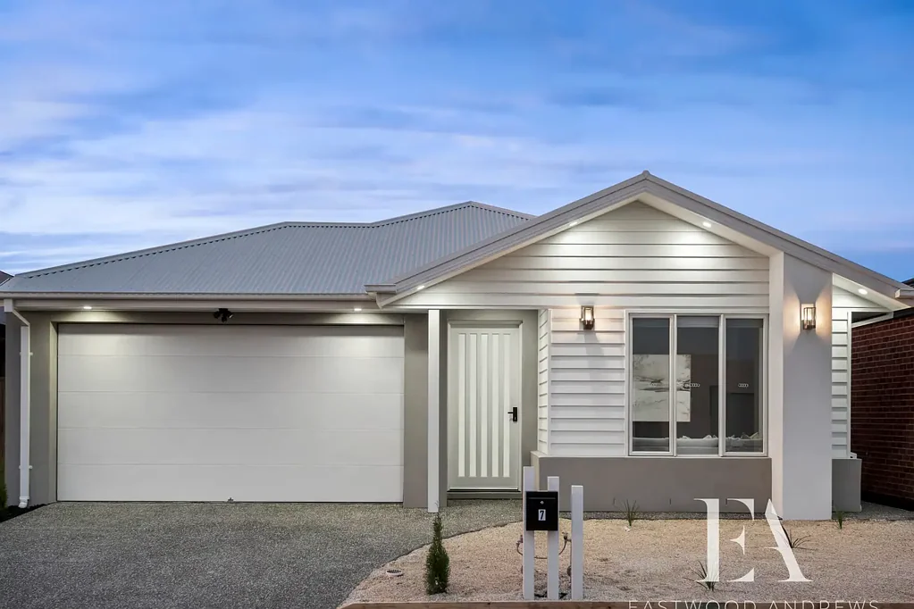 7 Darmac Street, Mount Duneed, VIC 3217