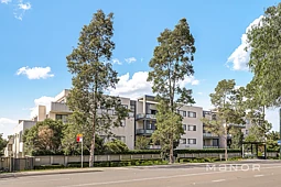 33/75-83 Windsor Road, Northmead