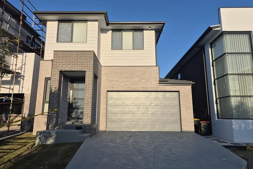 R&W proudly presents this beautifully brand-new double-storey residence on a quiet street perfectly positioned in one of Box Hill's