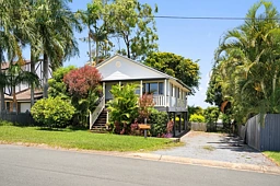 7 Tooraneedin Road, Coomera