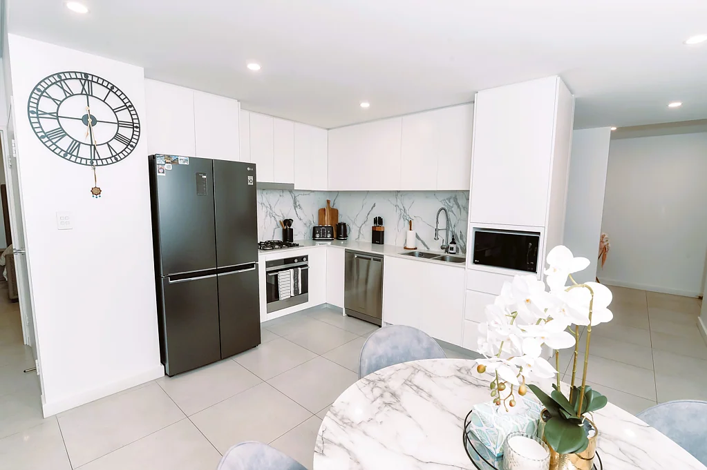 207/2 Laurel Street, Carramar, NSW 2163