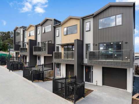 Mairangi Bay 4部屋 Modern Home with Rangi School Zone!