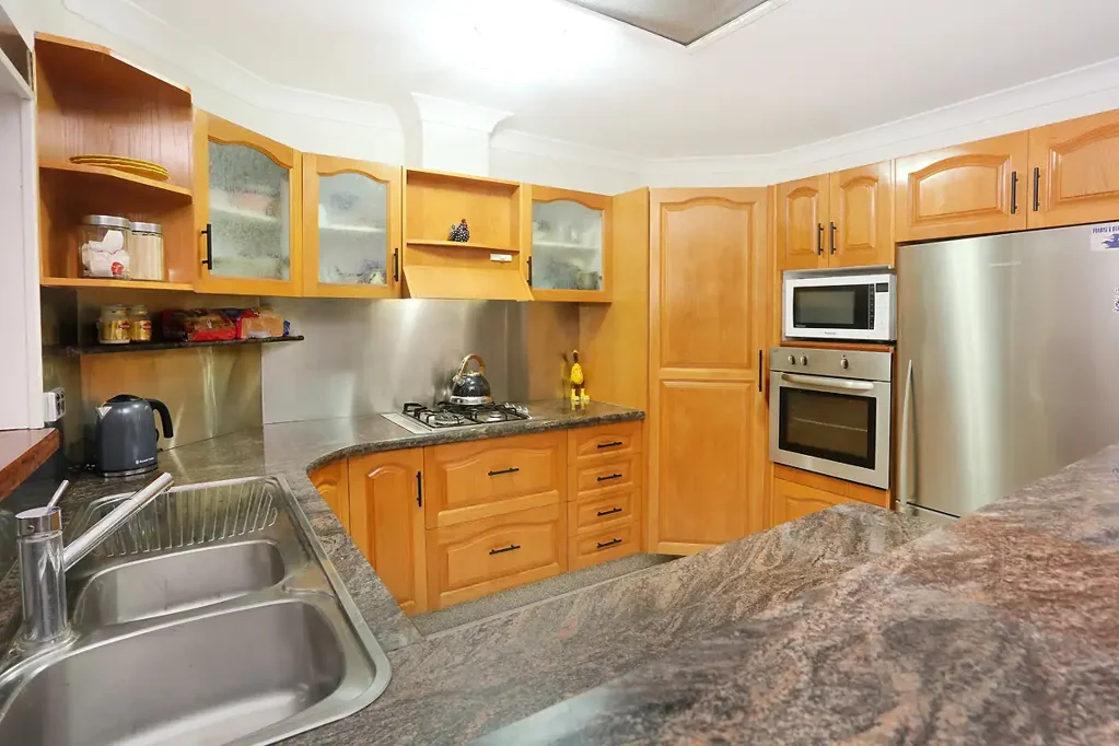 16 Lancaster Court, Nerang, QLD 4211