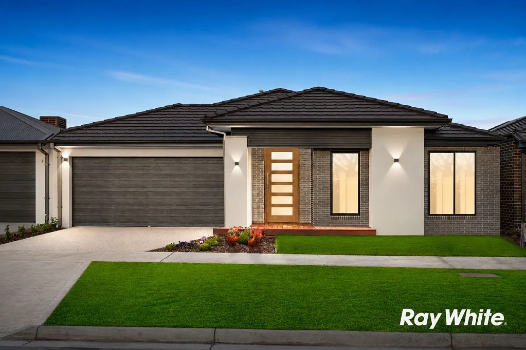 Donnybrook 4कमरा Modern Luxury Meets Effortless Living in Donnybrook