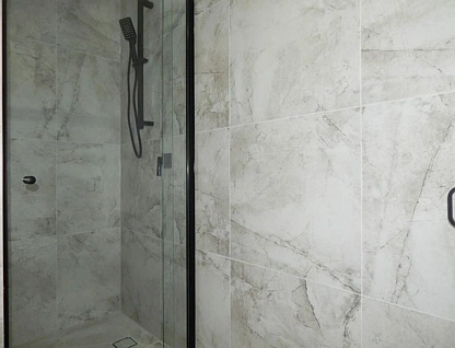4/10-12 Erskine Avenue, Reservoir, North Melbourne, 3房, 2浴, Townhouse